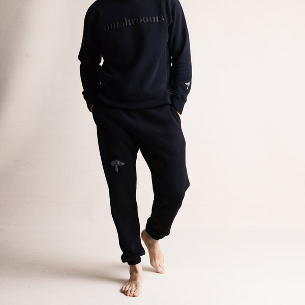 mushroom sweats - black